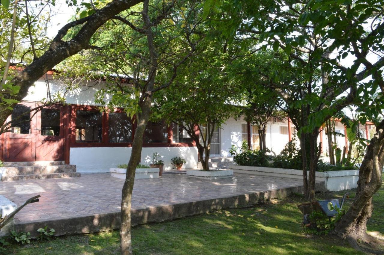 Aventura En Esquina Hotel Esquina  Kültér fotó